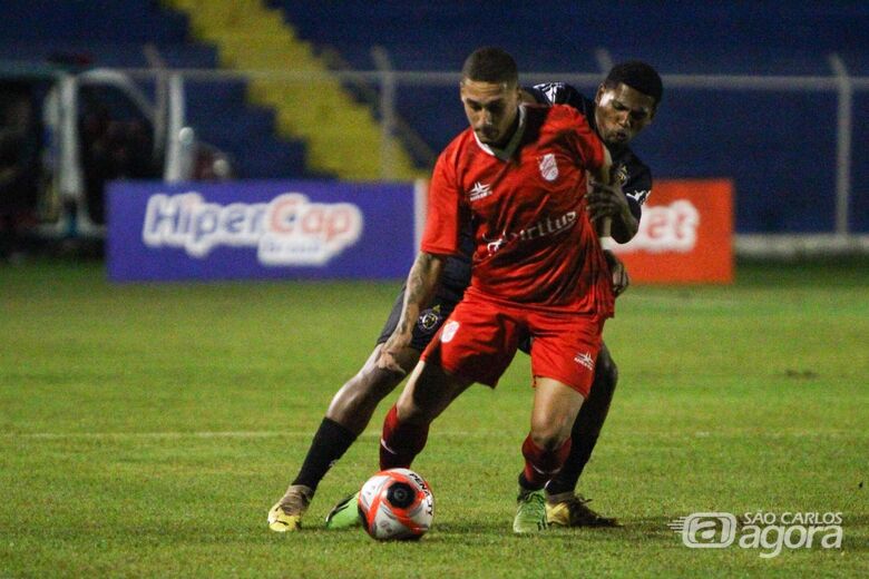 No Luisão, São Carlos e Batatais fizeram um jogo de baixa qualidade técnica - Crédito: Lourival Izaque
