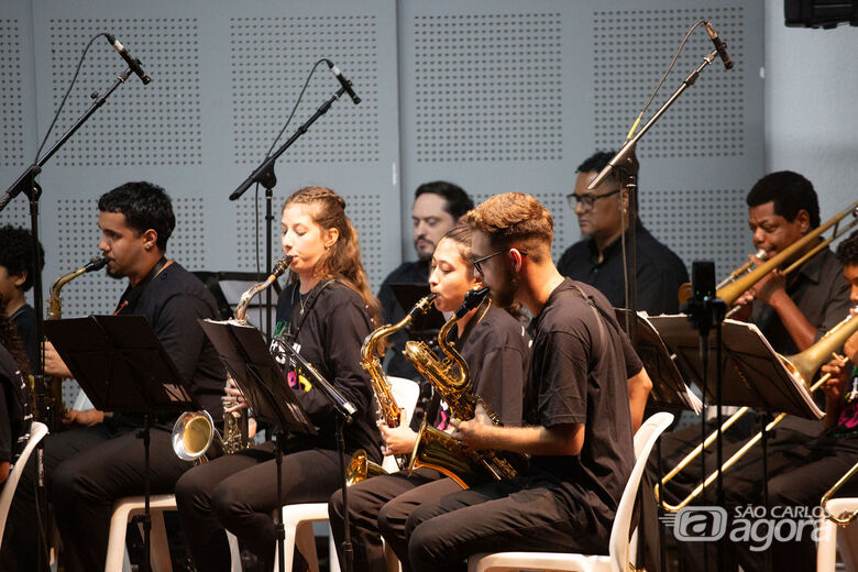 Concerto Big Band Guri de São Carlos com Virgínia Rosa - Crédito: Fukuhara Sudio