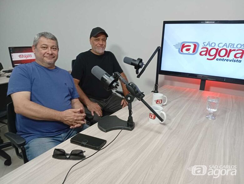 Duda Carvalho e César Cass: "fizemos o último Baile do Jeans na ABASC e foi um dos clubes que nos marcou bastante, bebemos muito desta fonte" - Crédito: SCA