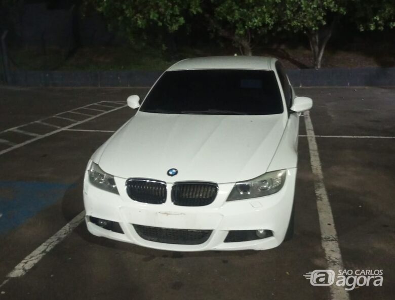 Acusado de aplicar golpes em postos de combustíveis é preso com BMW furtado -