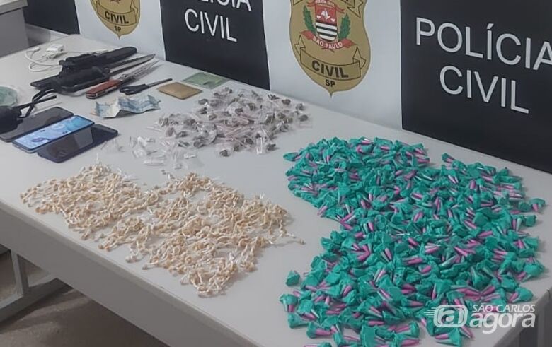 Polícia Civil apreende grande quantidade de drogas durante operação em Ribeirão Bonito - Crédito: SCA