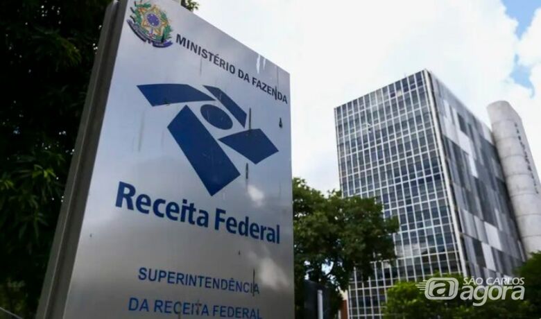 Receita Federal alerta: mensagens por SMS e WhatsApp sobre débitos de MEIs são golpes -