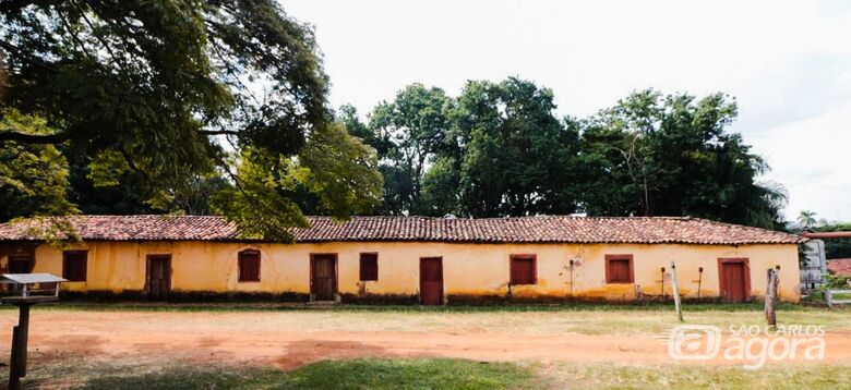 Antiga senzala na fazenda Santa Maria do Monjolinho - Crédito: Reprodução/Facebook
