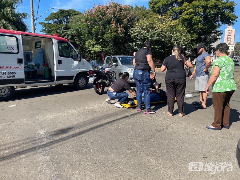 Motorista avança pare e causa acidente no Jardim Santa Paula - Crédito: Lourival Izaque
