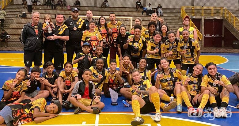 Jogadoras do Deportivo comemoram a conquista de mais um título - Crédito: Divulgação