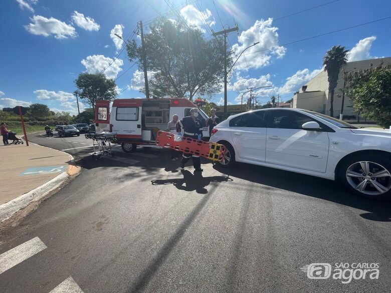 Motociclista fica ferida em acidente no Centro - Crédito: Lourival Izaque