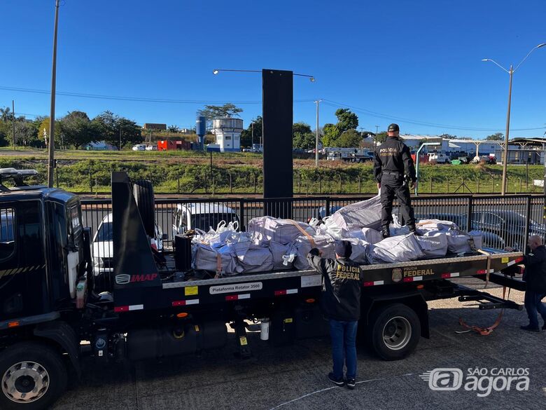 PF realiza incineração de mais de uma tonelada de drogas em Araraquara - Crédito: divulgação