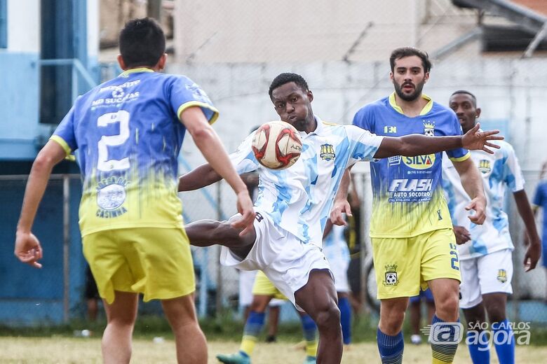 Clássico entre Os Prédios e Primos agita o Campeonato Amador neste domingo em São Carlos - Crédito: Lourival Izaque 