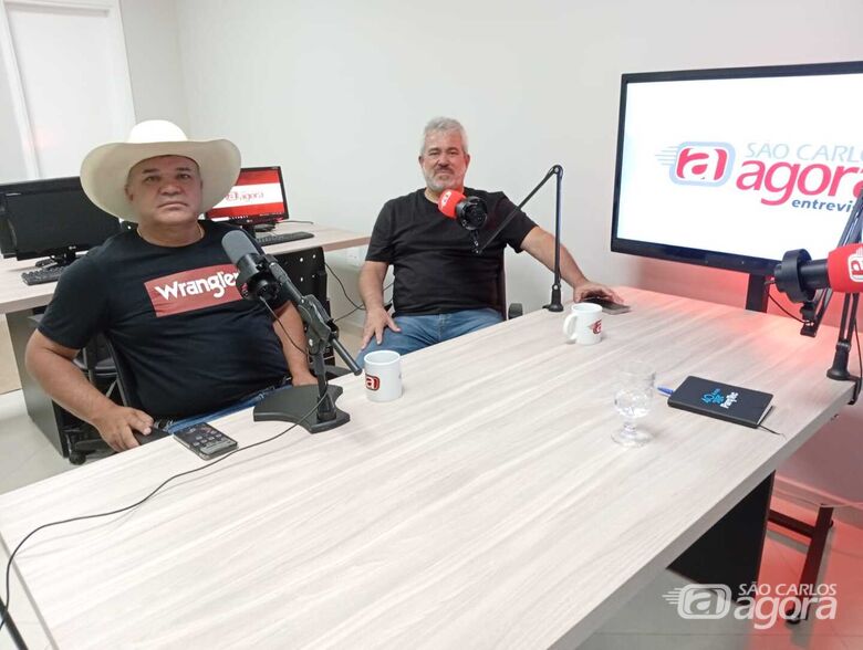 O empresário Marcos Pacheco e o vereador Bira Teixeira: o evento promete unir grandes nomes da música sertaneja e eletrônica com adrenalina das montarias em touros e cavalos - Crédito: sca