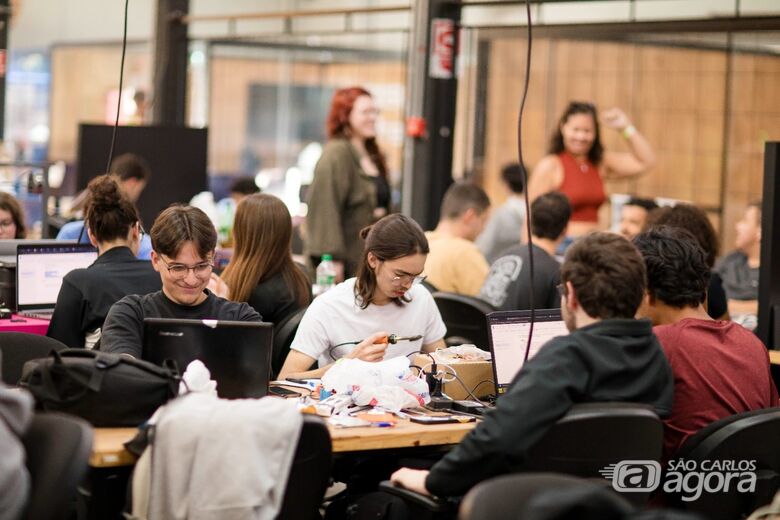1º Hackathon da Receita Federal reúne 60 equipes em São Carlos - Crédito: divulgação
