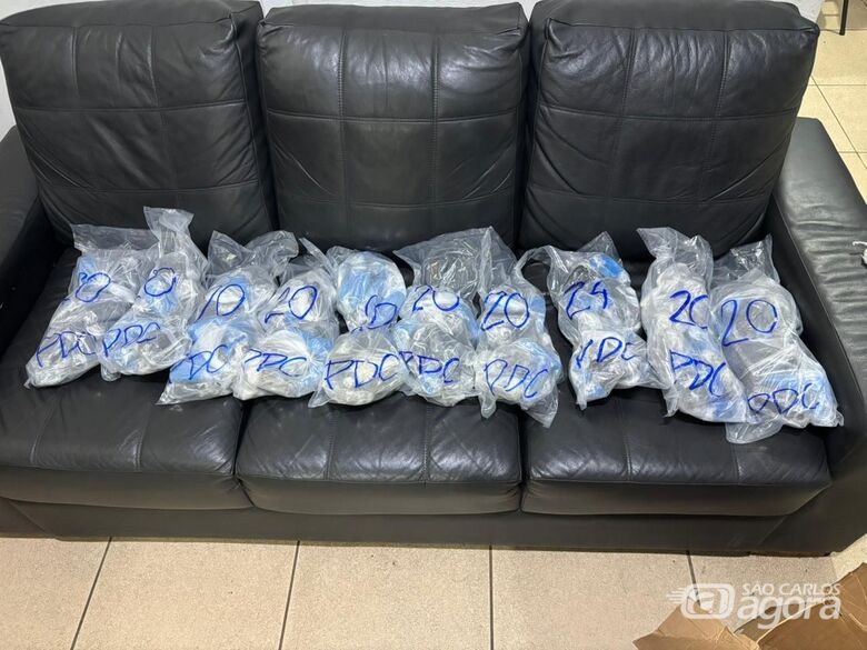 Força Tática apreende veículo carregado com drogas em Ibaté - Crédito: Lourival Izaque 