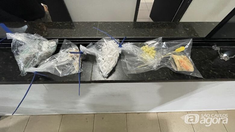 Guarda Municipal apreende drogas após suspeito fugir em Ibaté - Crédito: Lourival Izaque 