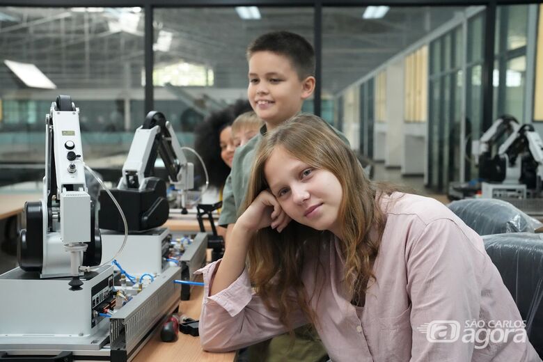 Alunos da educação básica poderão ampliar seus conhecimentos sobre computação ao interagir com os projetos desenvolvidos por graduandos do ICMC (Crédito da imagem: Envato) - 
