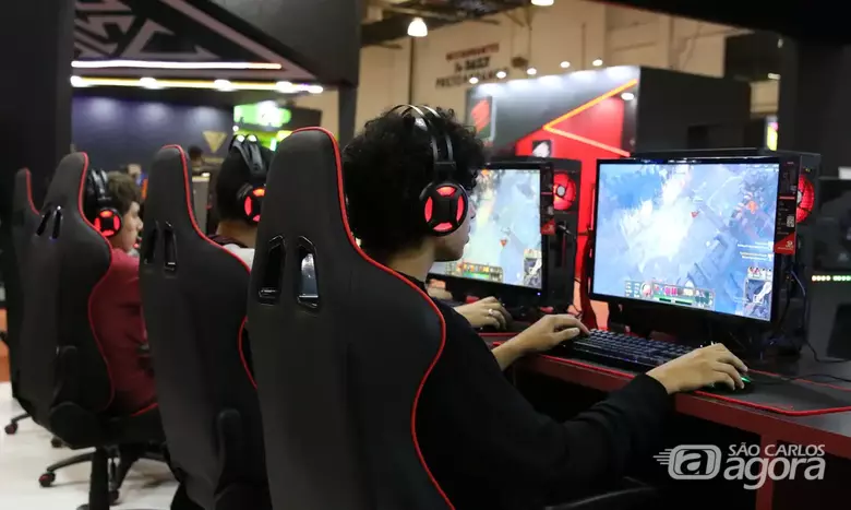Pelo projeto de lei apresentado, os praticantes de eSports poderão ser contemplados, na forma da legislação vigente, com os mesmos benefícios conferidos às demais modalidades  - Crédito: Foto: Rovena Rosa/Agência Brasil