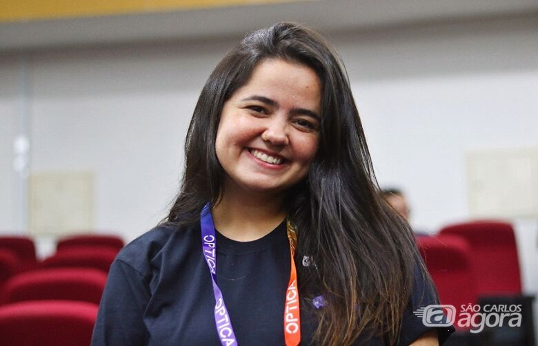 Maria Júlia de Arruda Mazzotti Marques Pesquisadora CEPOF INCT Instituto de Física de São Carlos - IFSC USP Grupo de Óptica Bacharel em Física Biomolecular - IFSC USP Mestre em Ciências - IFSC USP Doutorand - Crédito: divulgação