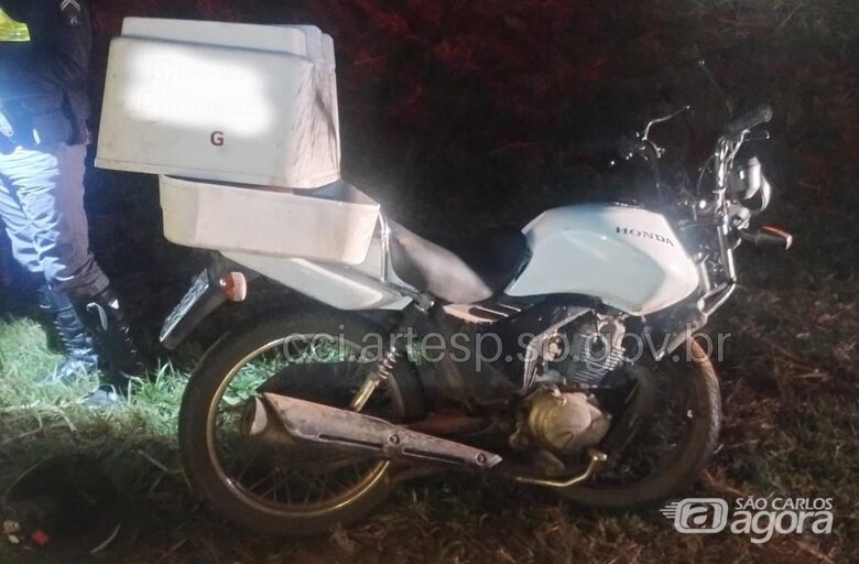 Motociclista morre após colisão traseira na SP-191 -