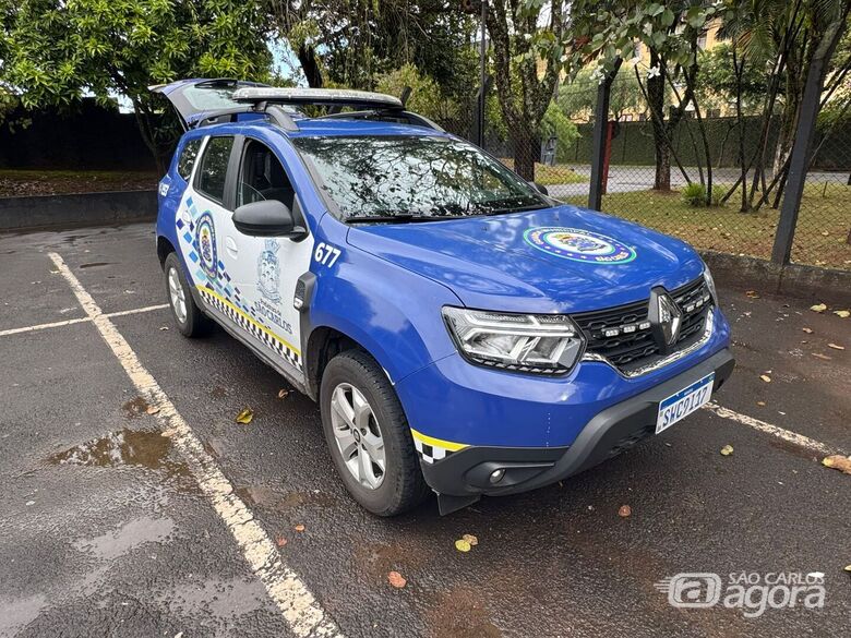 Homem é contido pela Guarda Municipal após ameaçar funcionários na UPA Vila Prado -