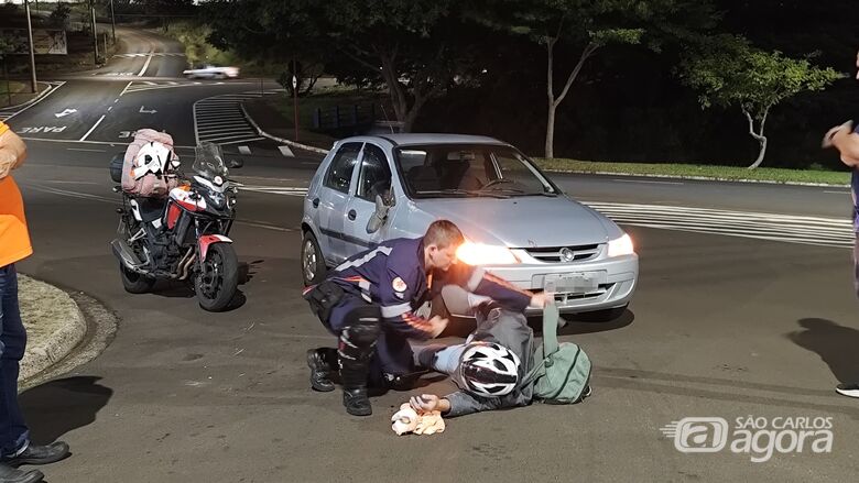 Motociclista sofre fratura em colisão no Centro - Crédito: Maycon Maximino