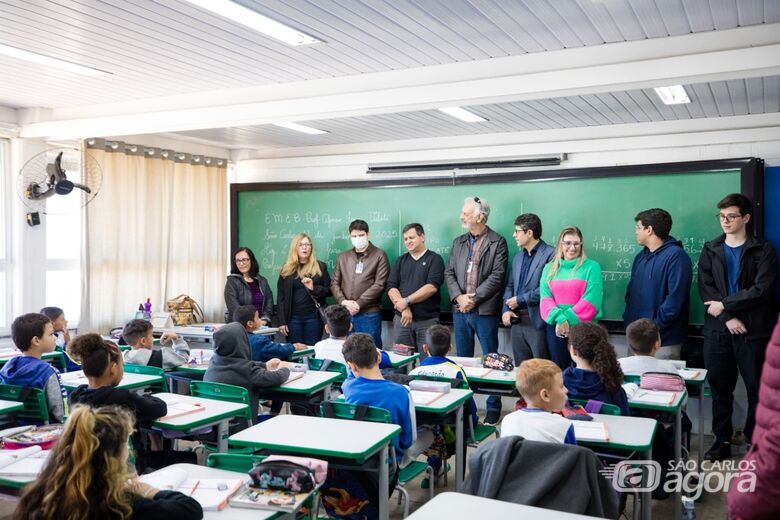 Alunos da rede municipal de ensino são treinados para identificar AVC -