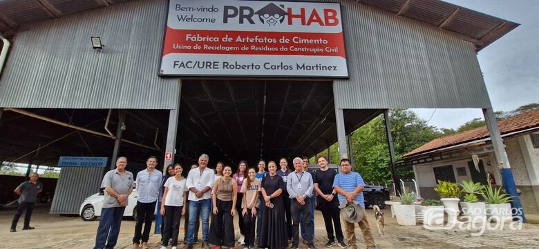 Alunos da USP visitam usina de reciclagem da Prohab e destacam práticas de sustentabilidade -