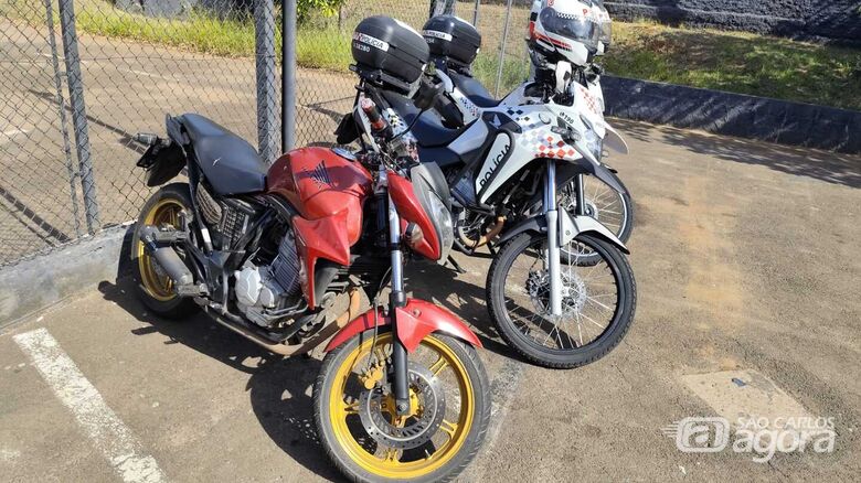 Moto recuperada pela PM - Crédito: Maycon Maximino