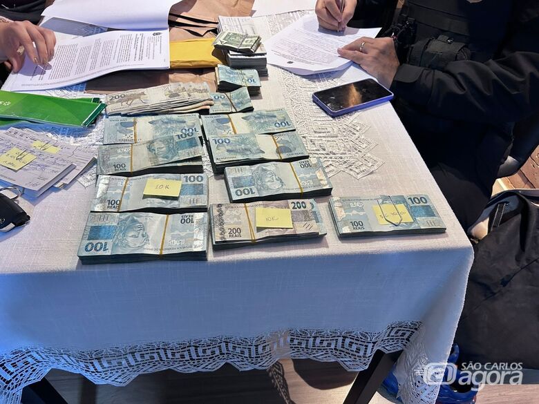 Dinheiro apreendido  - Crédito: Divulgação 