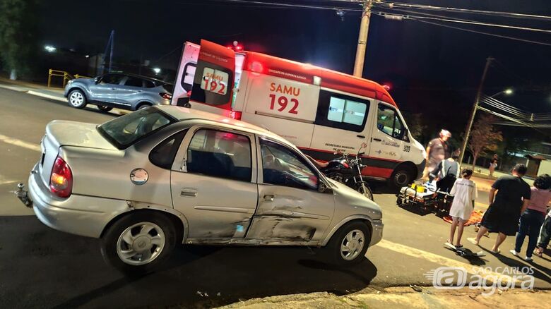 Motoboy fica ferido após colisão no São Carlos 3 - Crédito: Maycon Maximino