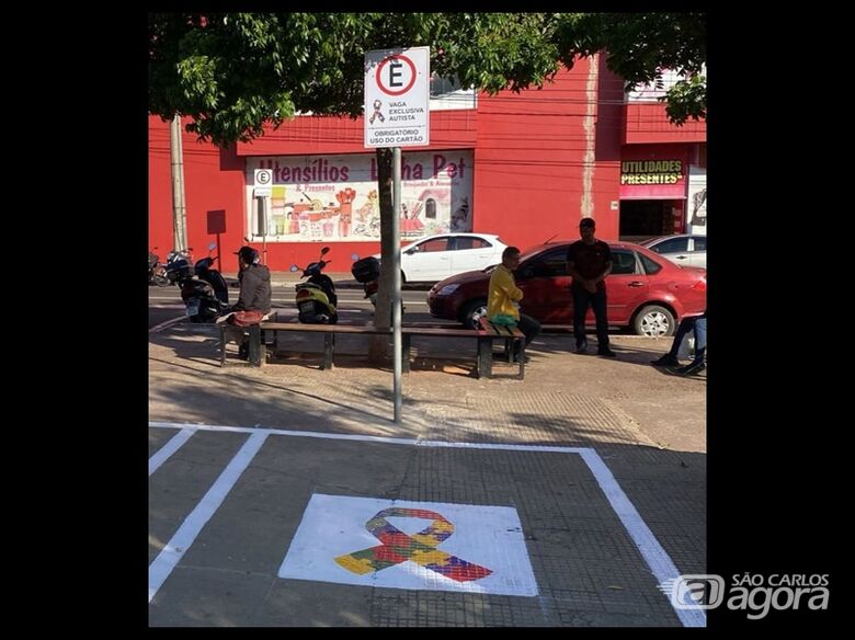 Prefeitura implanta vagas de estacionamento para pessoas como TEA e cumpre lei do vereador Bruno Zancheta -