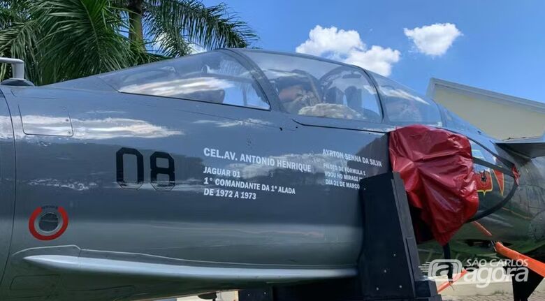 Aeronaves históricas que estavam em São Carlos estão em exposição em Itu - 