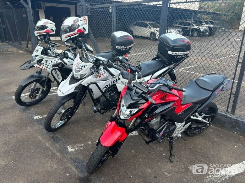 Jovem com CNH suspensa tem moto apreendida após empreender fuga por vários bairros - Crédito: Lourival Izaque