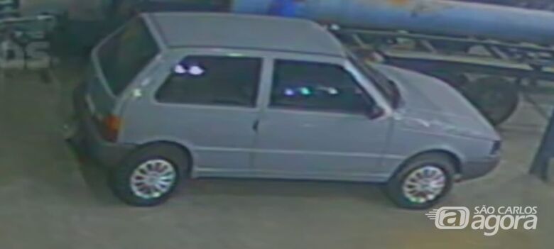 Uno é furtado em frente ao Senac; proprietário pede ajuda -