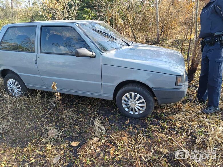 Uno furtado é localizado pela Guarda Municipal em mata no Cidade Aracy II - 