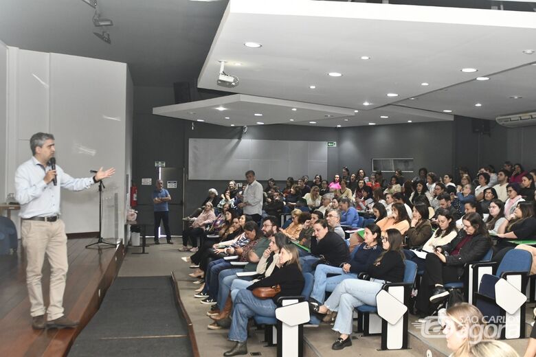 Secretaria de Saúde promove capacitação sobre saúde bucal no envelhecimento - 