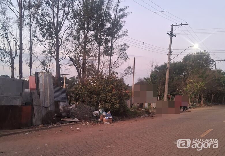 Moradores denunciam abandono no São Carlos 8 - 