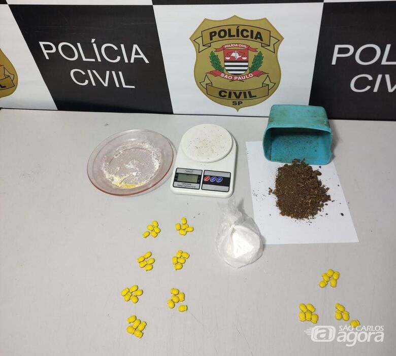 Homem é preso por tráfico de drogas durante operação da Polícia Civil em São Carlos -