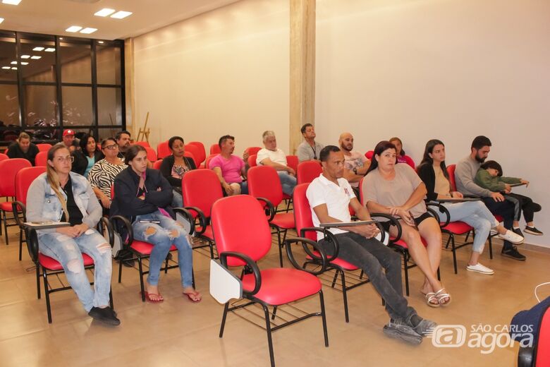 Ambulantes de Ibaté se reúnem com a Prefeitura para tratar de eventos e economia local - 