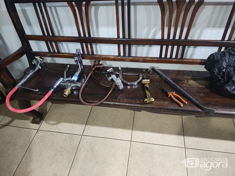 Homem é preso após furtar R$ 10 mil em torneiras no Centro -