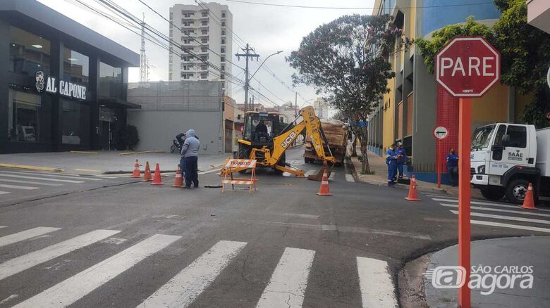 Equipes trabalhando no local - Crédito: divulgação 