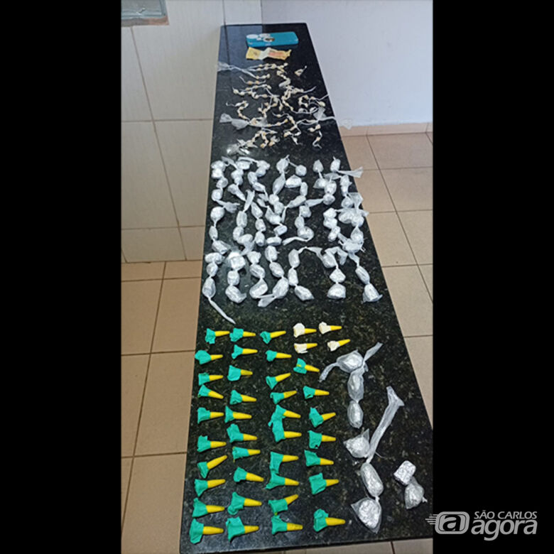 Polícia Militar prende homem por tráfico de drogas em São Carlos -