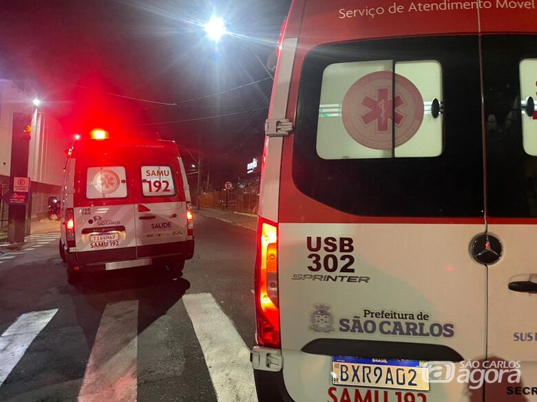Colisão entre duas motos deixa três feridos na avenida São Carlos - Crédito: Lourival Isaque 