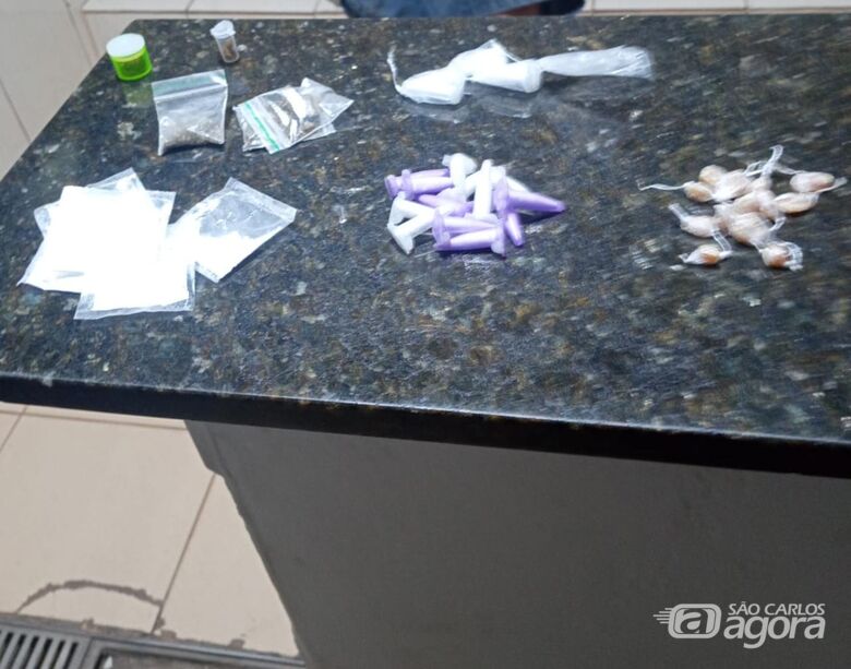 Suspeito foge e Guarda Municipal apreende drogas em Ibaté - Crédito: Maycon Maximino