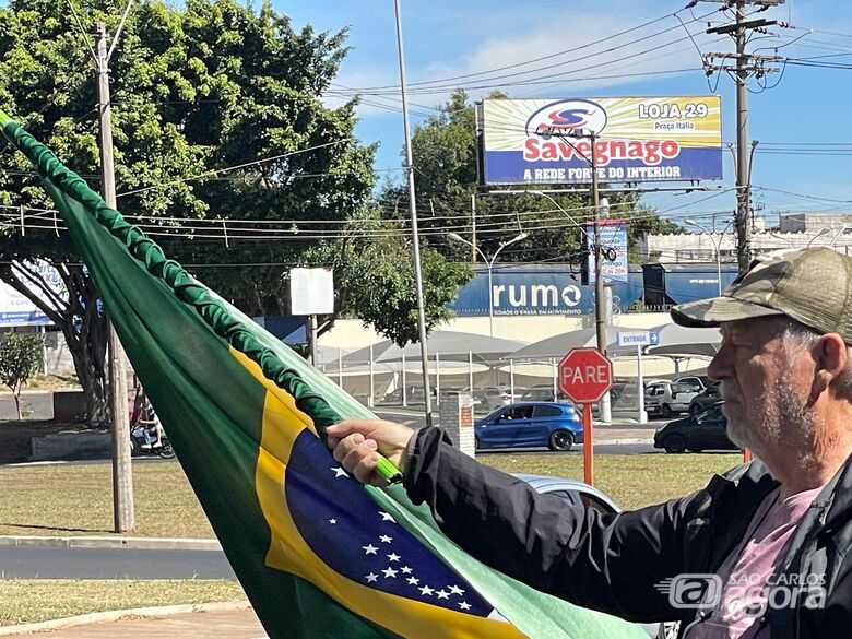 Manifestação em São Carlos pede saída do ministro Alexandre de Moraes  - Crédito: Lourival Izaque 
