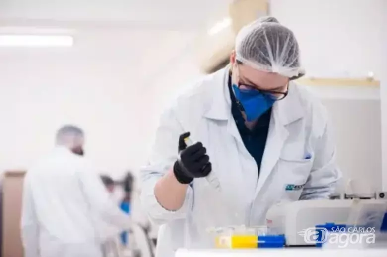 Estudo foi baseado em uma linha de pesquisa conduzida desde 2013 no laboratório, que investiga a liberação do óxido nítrico por meio da fotobiomodulação - Crédito: divulgação