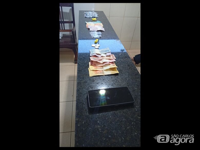 Jovem é preso por tráfico de drogas no Presidente Collor - Crédito: Maycon Maximino