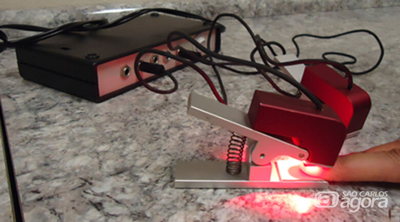 Desenvolvimento e Inovação Tecnológica no IFSC/USP/CEPOF: Terapia Fotodinâmica no Combate à Onicomicose - Crédito: Divulgação