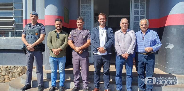 Comandante da PM recebe a visita do deputado estadual Lucas Bove - Crédito: Divulgação 