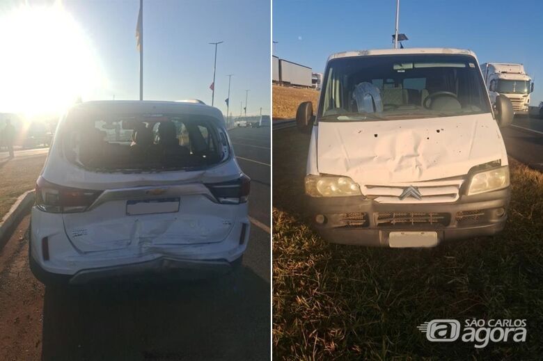 Colisão traseira entre van e automóvel é registrada na SP-310, em São Carlos - Crédito: CCI Artesp 