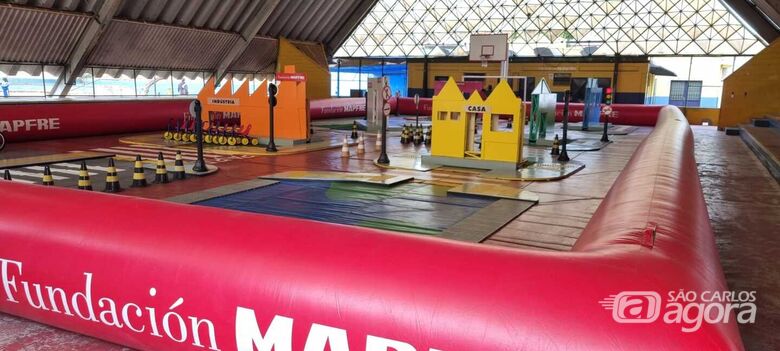 Projeto “Na Pista Certa” leva educação para o trânsito às crianças da Cidade Aracy - 