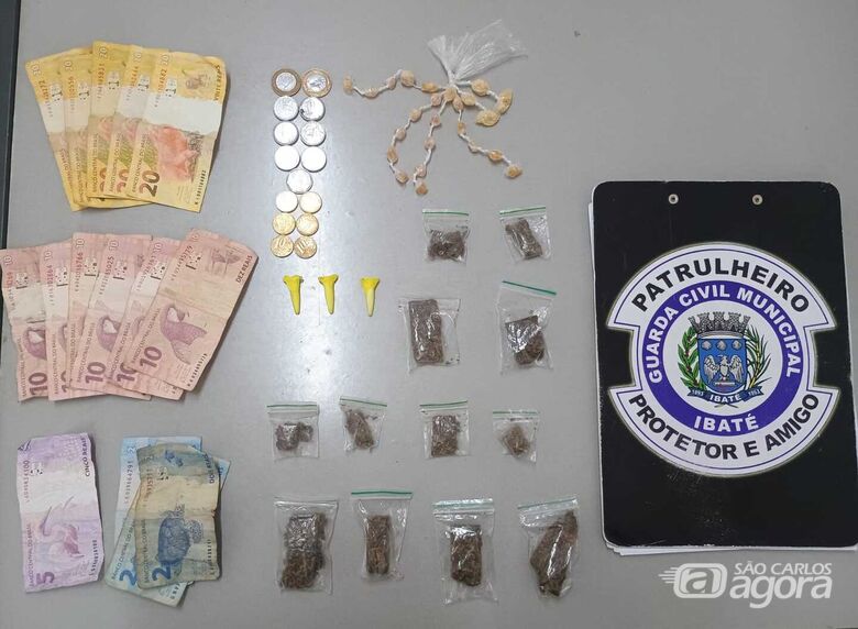 Guarda Municipal encontra entorpecentes e dinheiro escondidos em cano no Jardim Cruzado - 