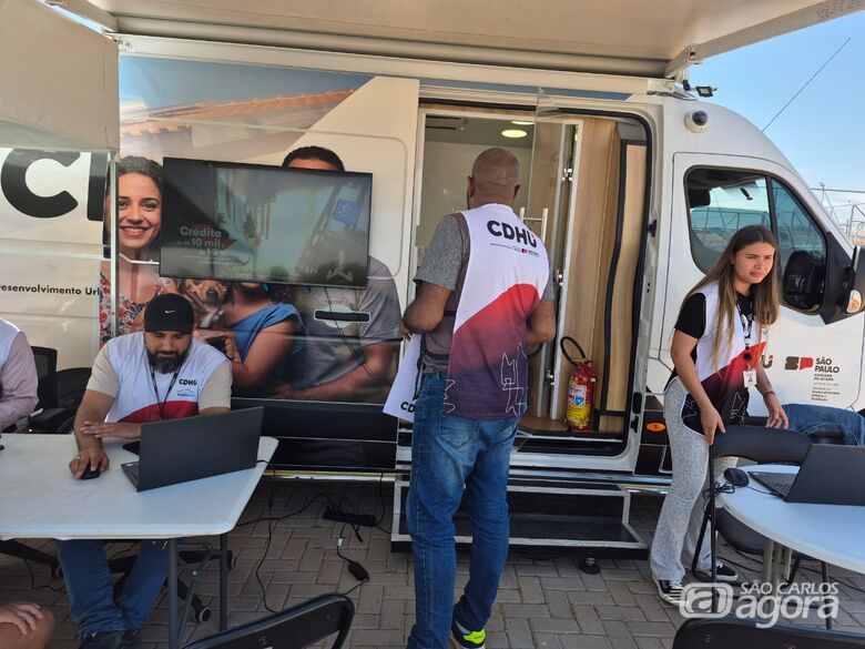 CDHU Móvel oferece serviços de recadastramento e regularização em Ibaté até sábado -